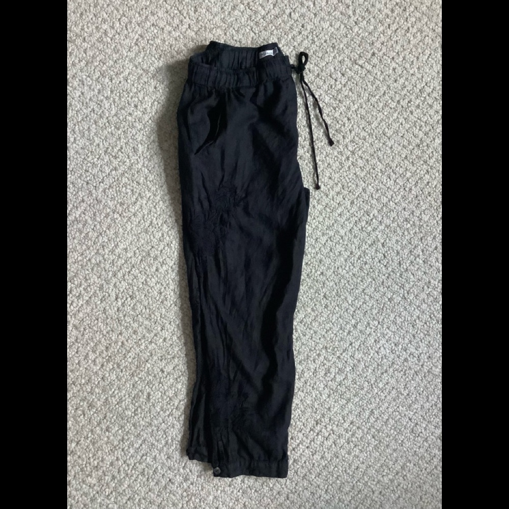 Johnny Was Los Angeles black linen embroidered jogger